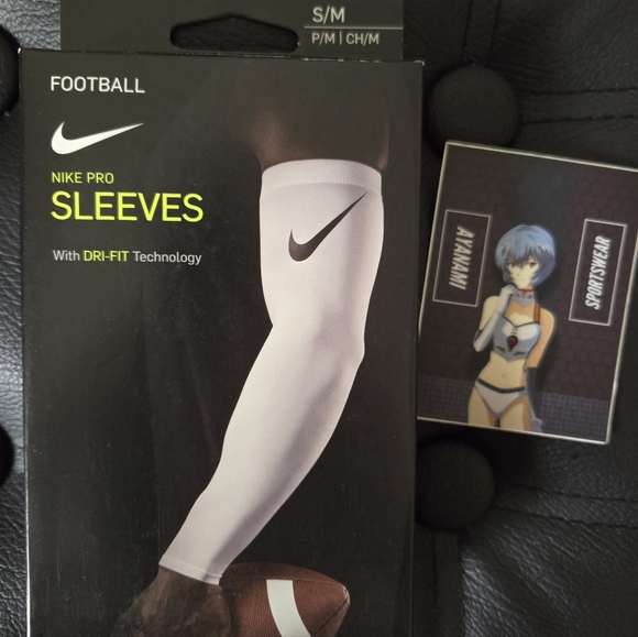 Nike Pro Dri-Fit 3.0 Compression Football Arm Sleeves - Picture 3 of 4